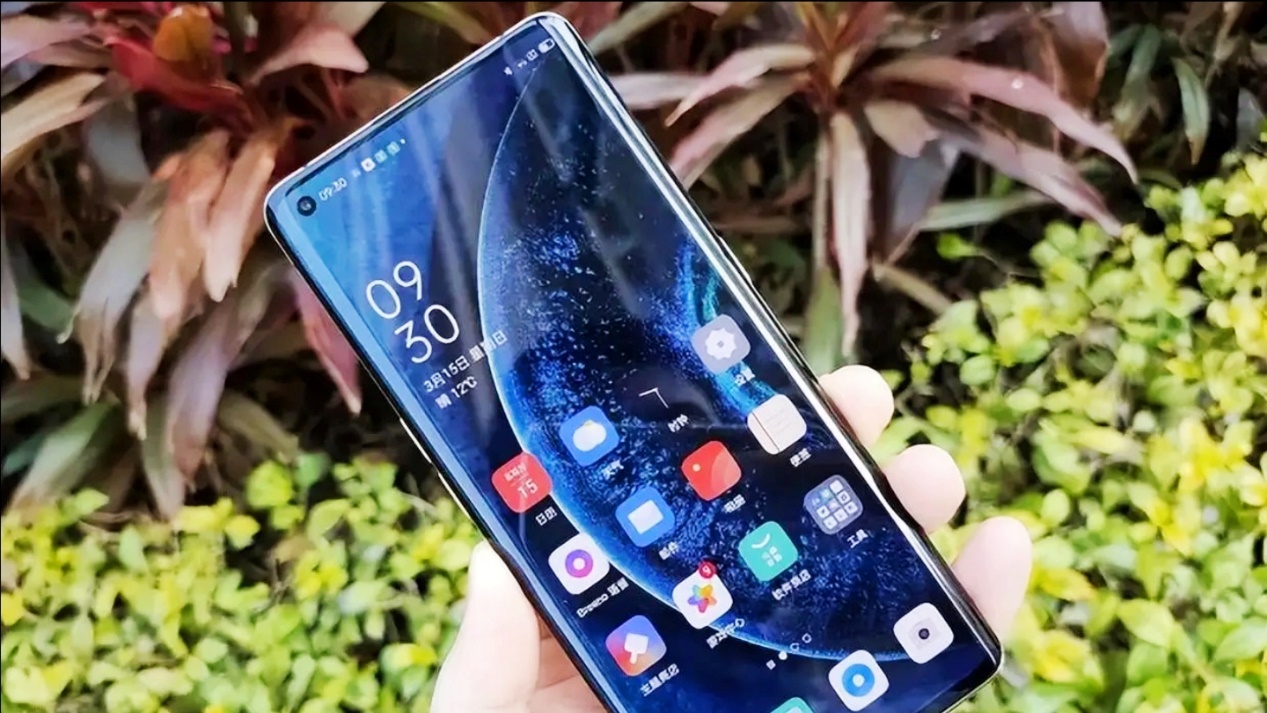 OPPO Find X6pro渲染圖曝光，以及部分參數(shù)配置