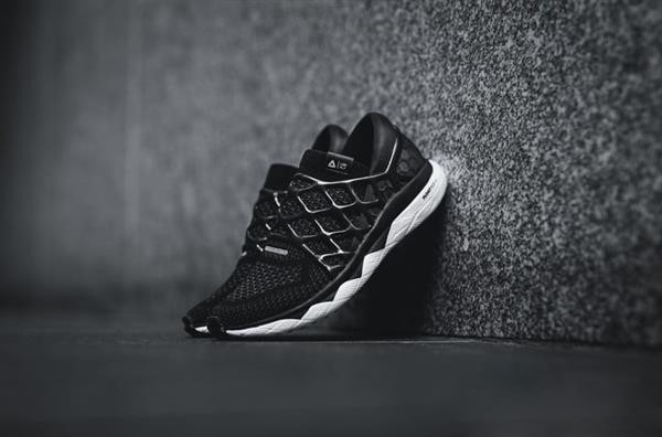 Reebok推出采用3D打印技術創(chuàng)建的運動鞋 Reebok推出采用3D打印技術創(chuàng)建的運動鞋