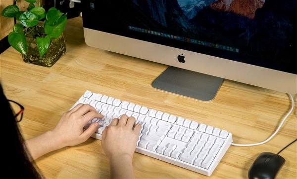 ikbc超靜音G-108機(jī)械鍵盤