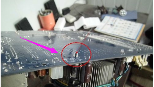 電腦cpu風(fēng)扇拆卸教程 電腦cpu風(fēng)扇拆卸教程