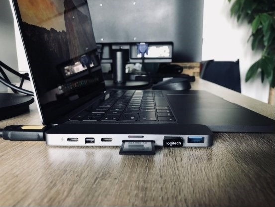 顏值實(shí)力兼具的擴(kuò)展塢品牌，Hyper更值得選擇