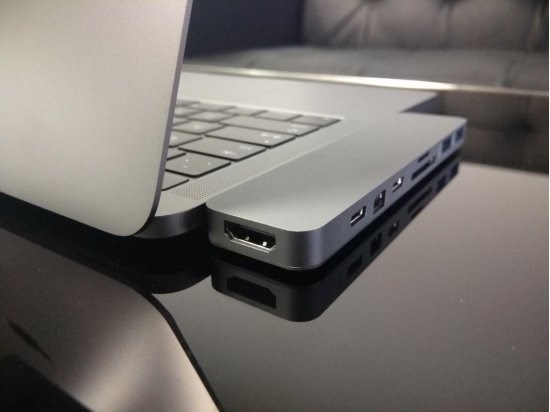 顏值實(shí)力兼具的擴(kuò)展塢品牌，Hyper更值得選擇