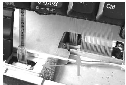 筆記本電腦鍵盤拆卸圖文教程 筆記本電腦鍵盤拆卸圖文教程