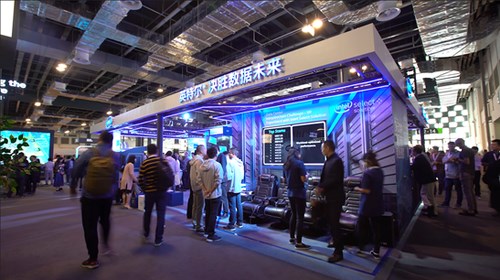 英特爾與華為技術(shù)生態(tài)再升級，云管端都是重頭戲