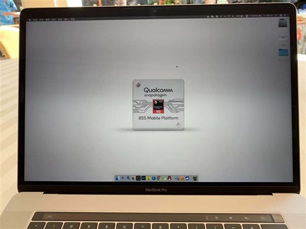 高通發(fā)布首款5G驍龍855芯片:增強(qiáng)體驗(yàn) 高通發(fā)布首款5G驍龍855芯片:增強(qiáng)體驗(yàn)
