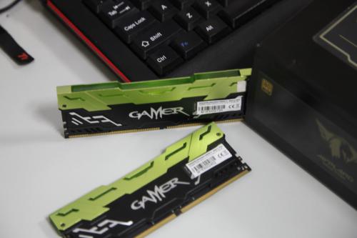 筆記本電腦內(nèi)存條安裝圖文教程 筆記本電腦內(nèi)存條安裝圖文教程