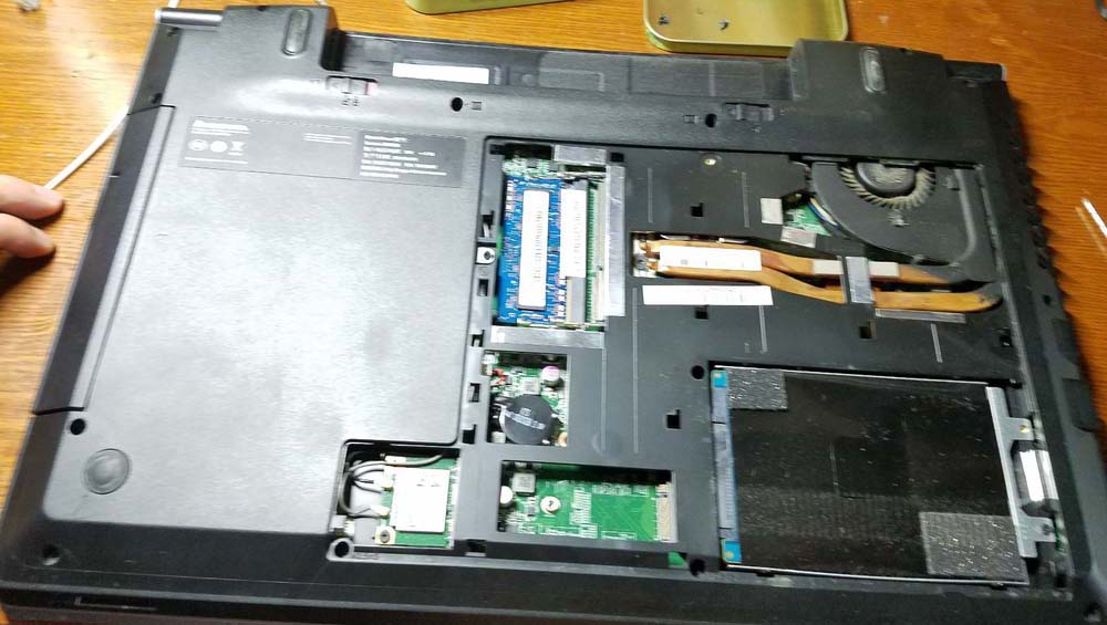 韓博士教你為筆記本電腦清理灰塵 韓博士教你為筆記本電腦清理灰塵